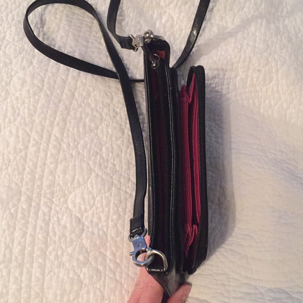 HOBO Purse - Picture 5 of 6